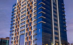 سومرست داون تاون الخبر